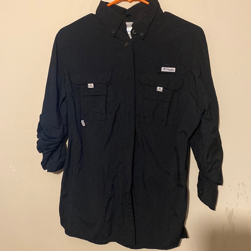 Womens Columbia fishing shirt size M
